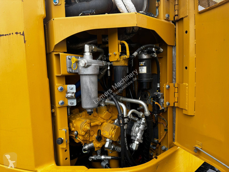 Escavatore Caterpillar FL CR .