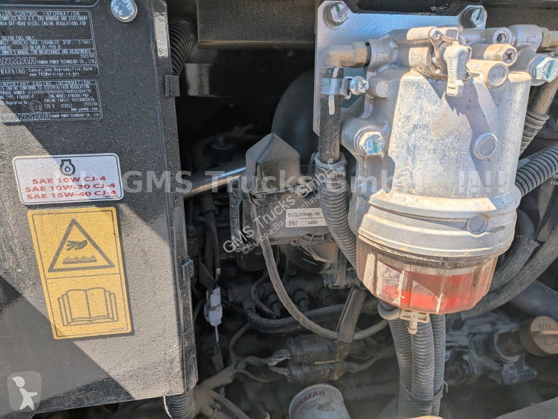 Lopatový nakládač Yanmar - 6B / POWERTILT / 3...
