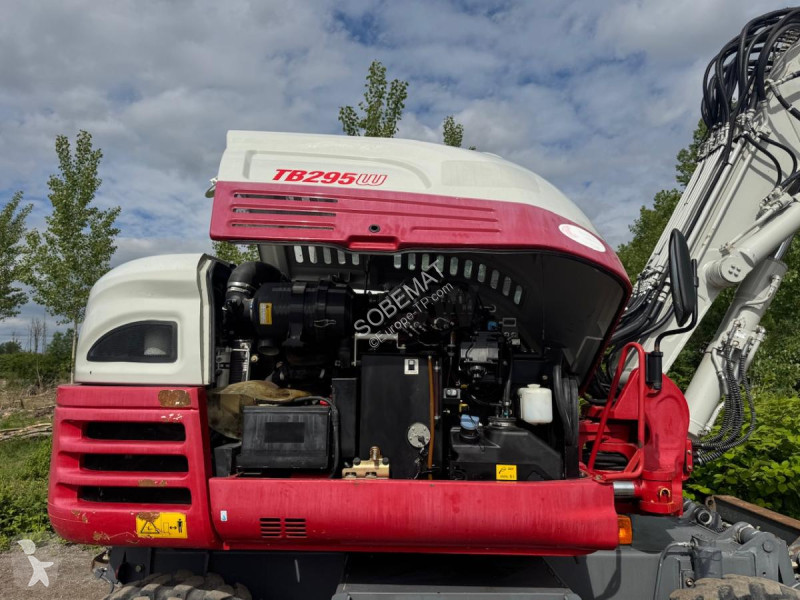 Rýpadlo Takeuchi  TB295W