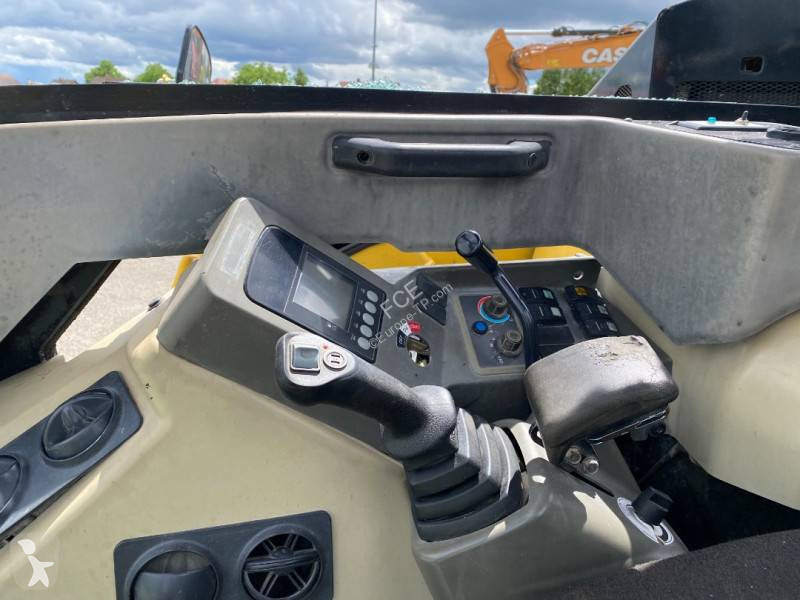 جرافة Yanmar SV 100-2A -1er Main endommagée
