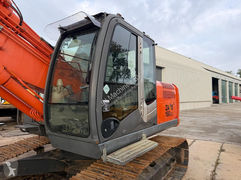 Rýpadlo Hitachi LC3