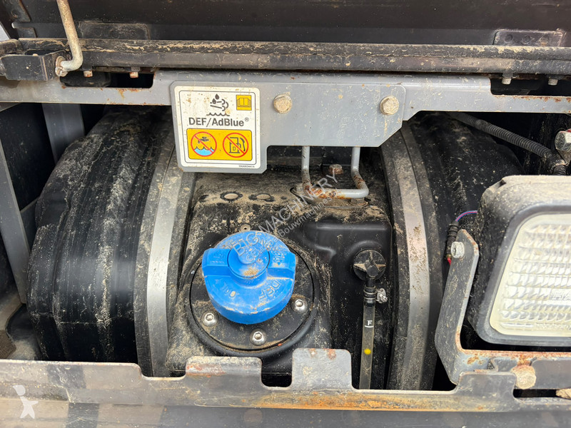 Skovl Hitachi 6