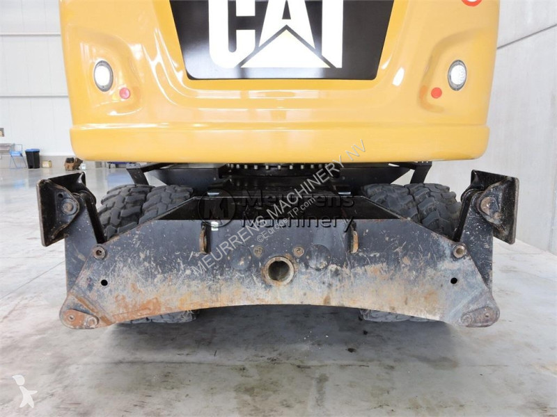 جرافة Caterpillar F