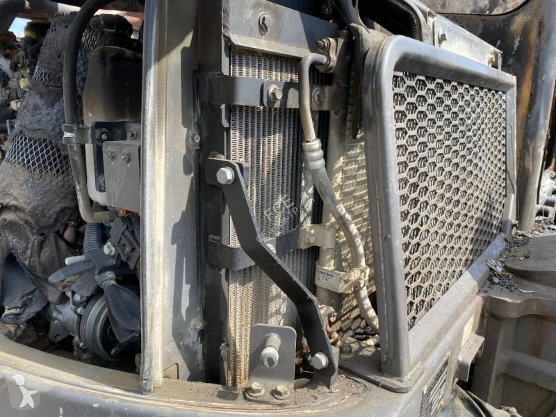 Rýpadlo Volvo ECR88D / 1er Main Certificat CE...
