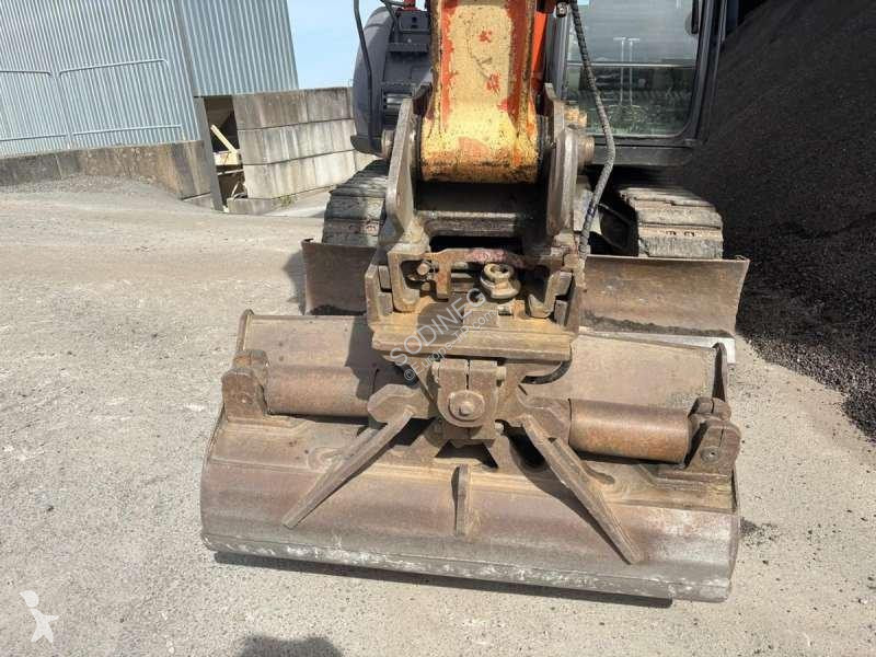 جرافة Hitachi ZX135 US3