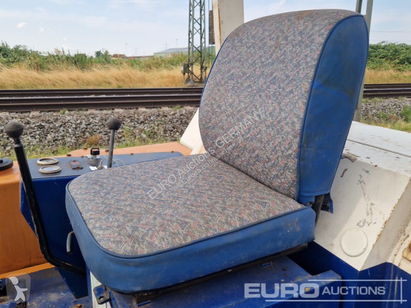 Rýpadlo Komatsu PC15-2