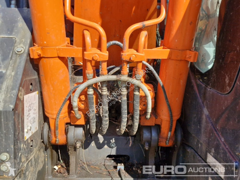 Excavadora Hitachi