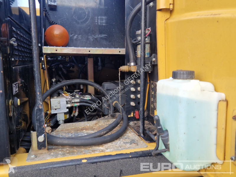 Escavatore Caterpillar D