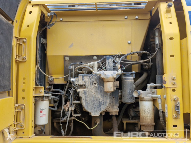Rýpadlo Komatsu 10