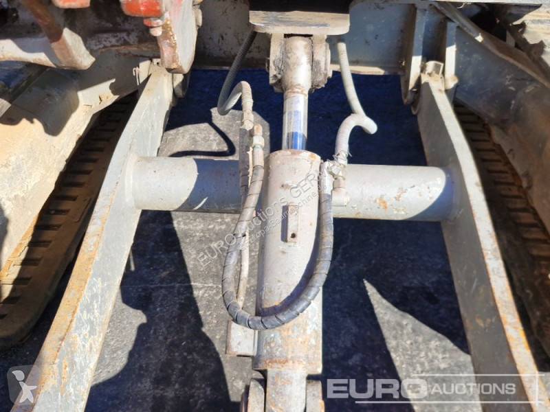 جرافة Yanmar ViO33-U