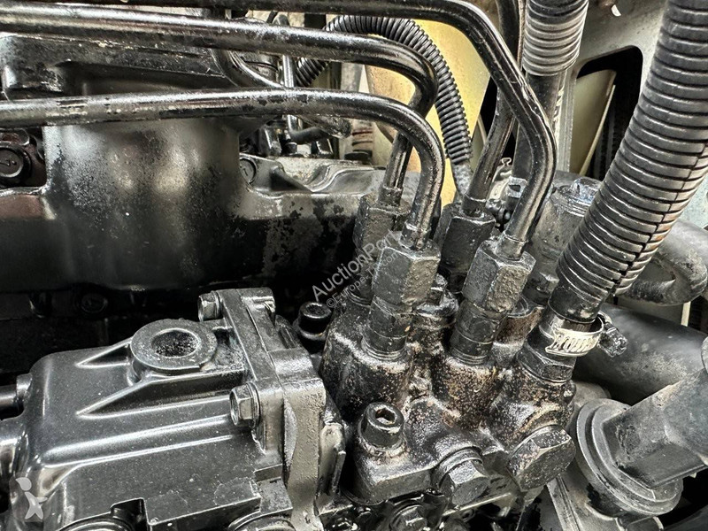 جرافة Neuson 50Z3