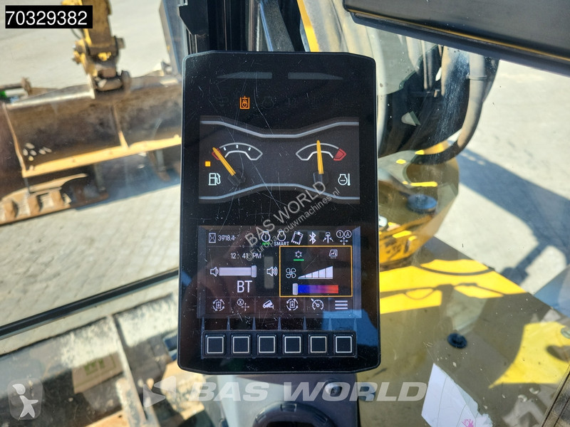 Lopatový nakládač Caterpillar CR
