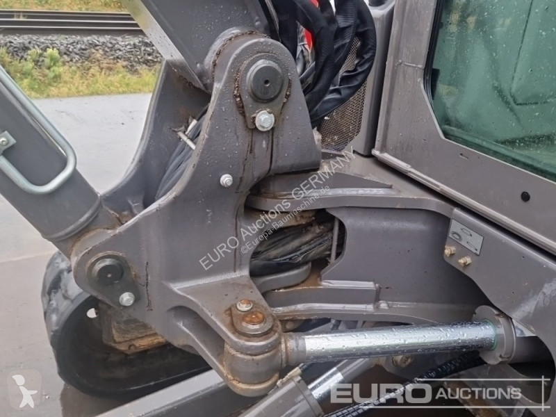 Excavator Volvo F