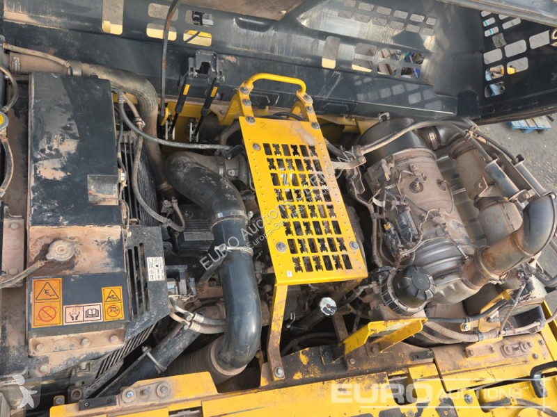Багер Komatsu LC-11E0