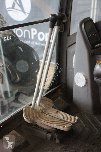 Excavadora Volvo ECR50D