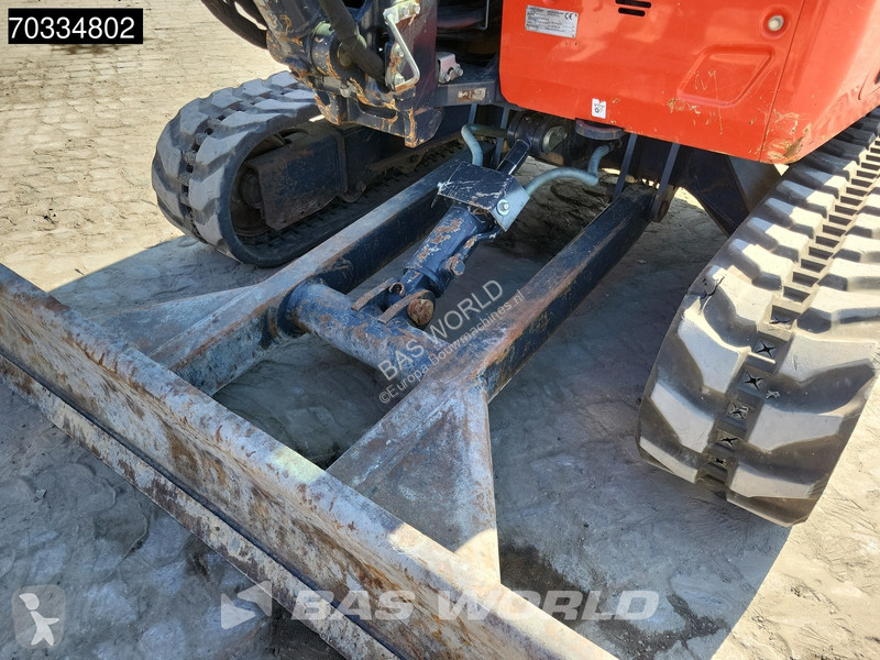 Pelle Kubota U36 4 3 Buckets