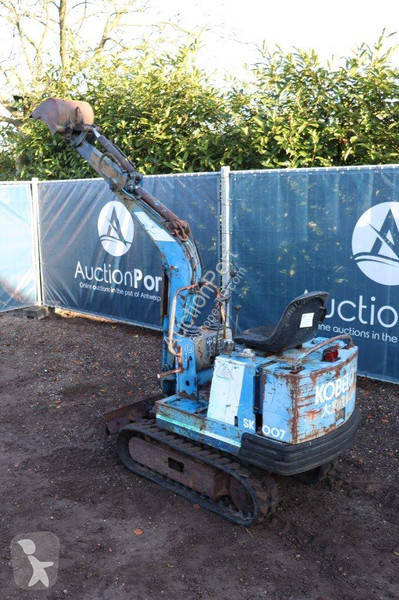 جرافة Kobelco