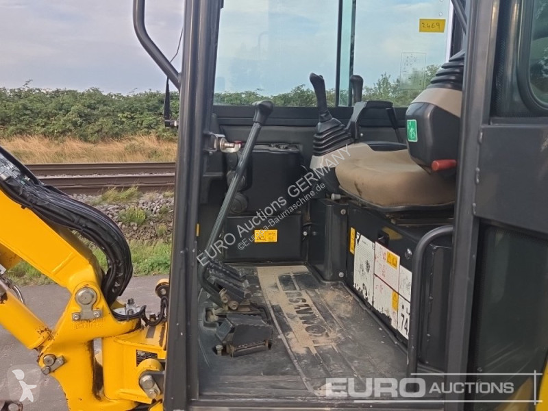 Багер Komatsu