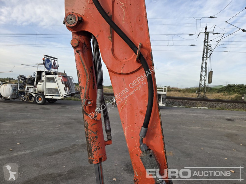 Багер Kubota U25-3EU