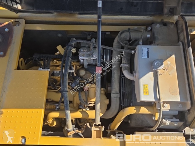 Excavadora Caterpillar GC
