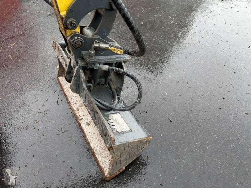Екскаватор Wacker Neuson