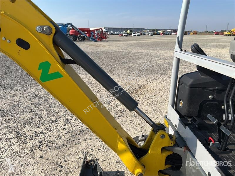 Екскаватор Wacker Neuson E