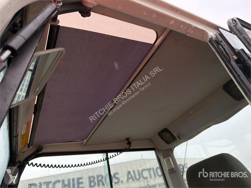 Экскаватор Takeuchi Mini Excavator