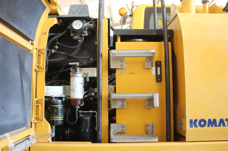 Excavadora Komatsu PW148