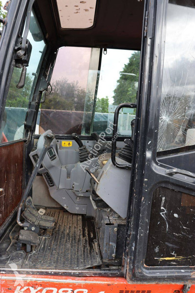 Excavadora Kubota KX080-4