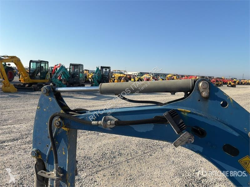جرافة Neuson EZ17 Mini Excavator