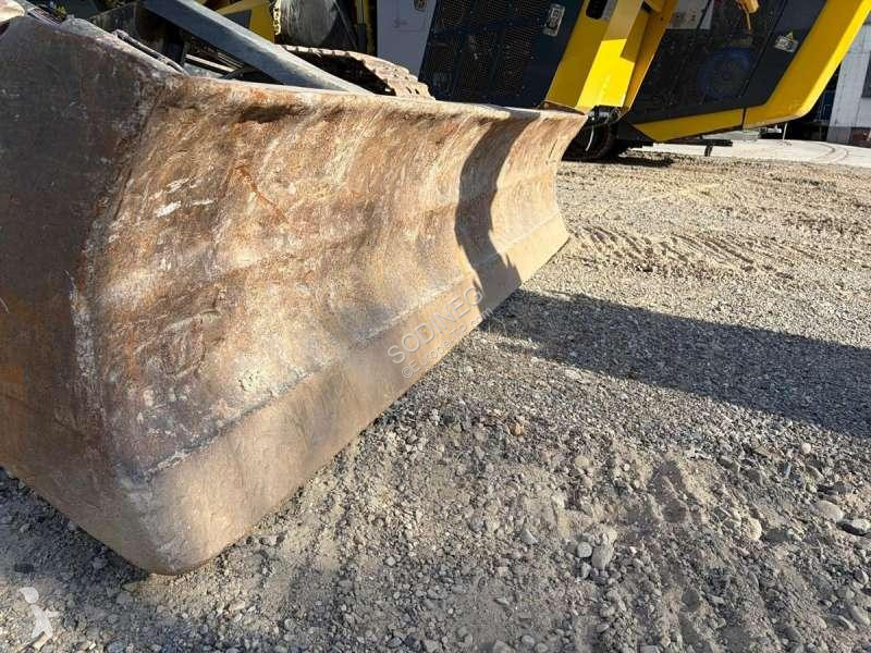 Excavadora Hitachi ZX225USLC-53