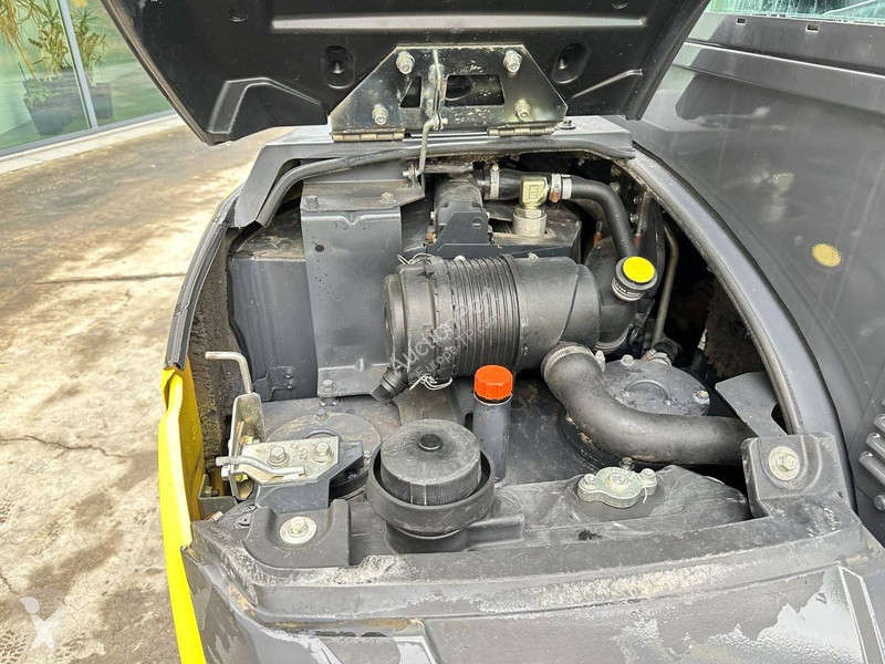 Skovel Yanmar VIO50-6B