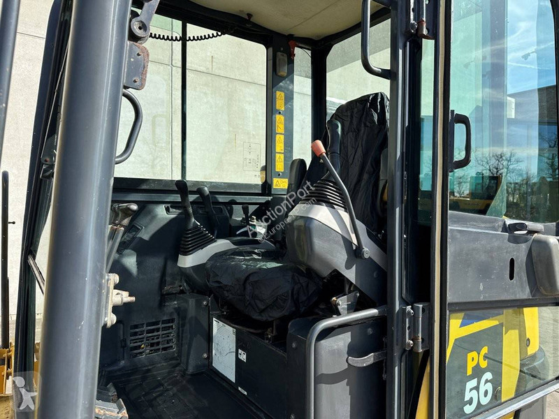 Skovel Komatsu 7