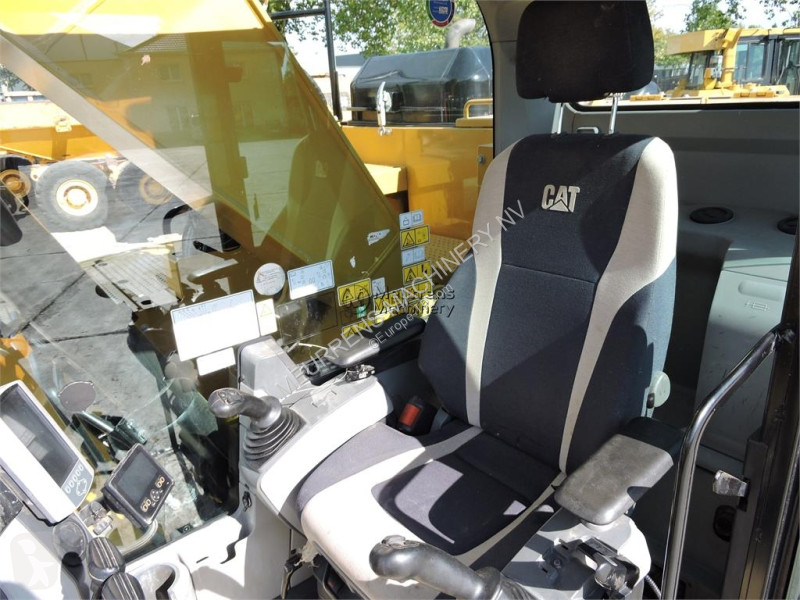 Excavadora Caterpillar 325 F LCR