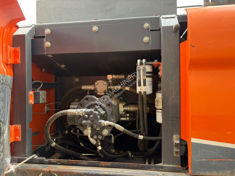 Pelle Doosan 5