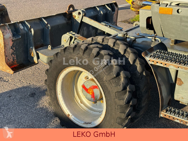 Pelle Wacker Neuson Neuson EW100 Mit Drei Löfffeln