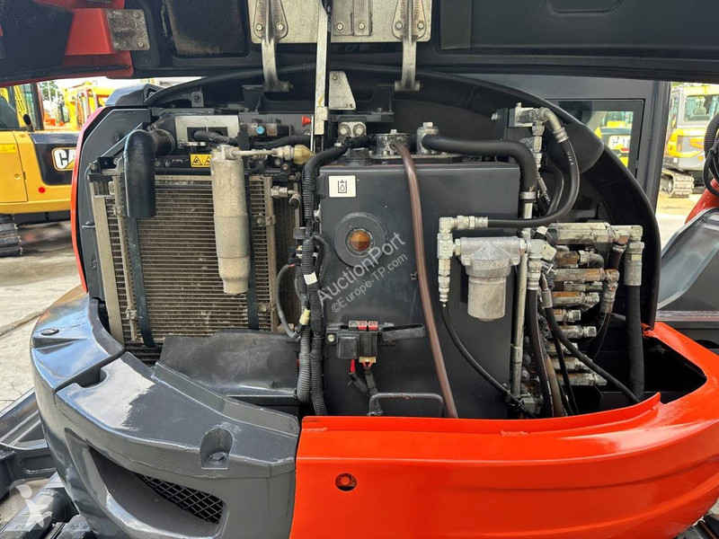 Pelle Kubota KX155-5