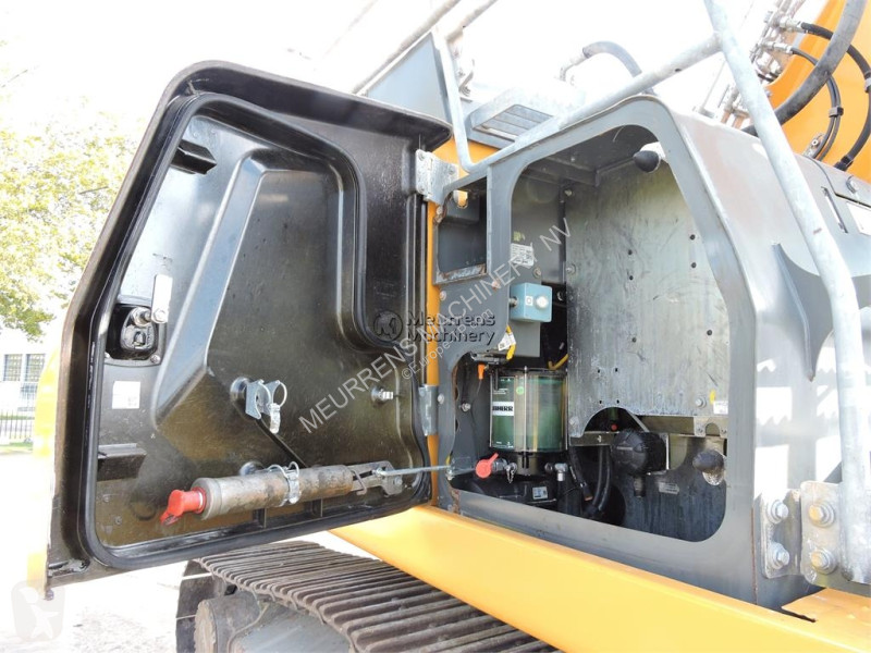 Pelle Liebherr R930