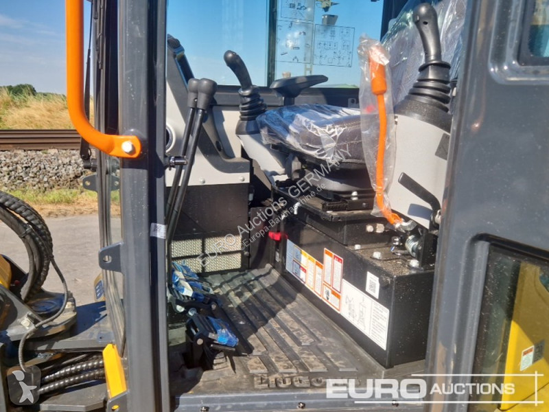 Багер LiuGong 9035FZTS