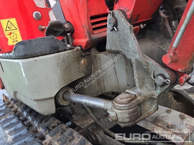 جرافة Yanmar SV08-1A(S)