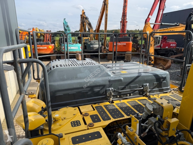 Excavator Komatsu LC11 - - LC-11E0