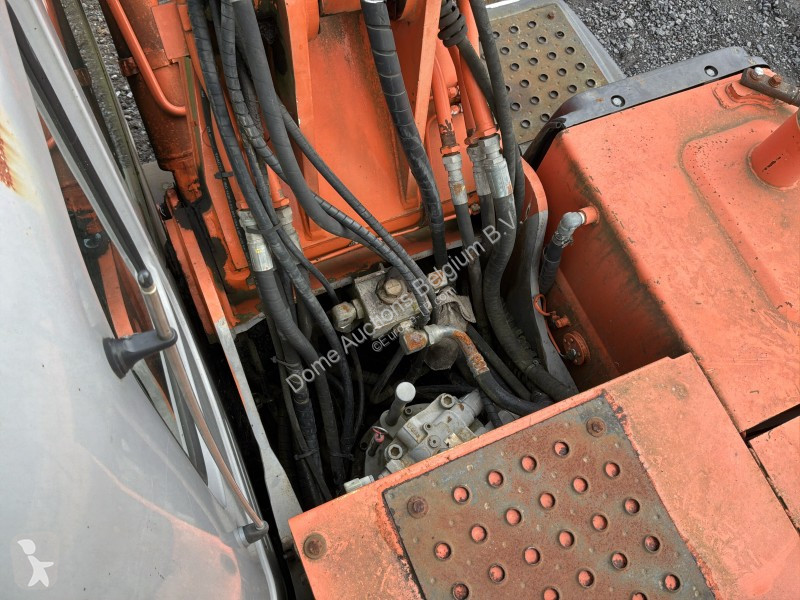 Excavator Hitachi Zaxis 180 LC