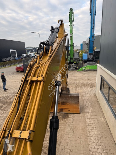 Graafmachine Caterpillar L