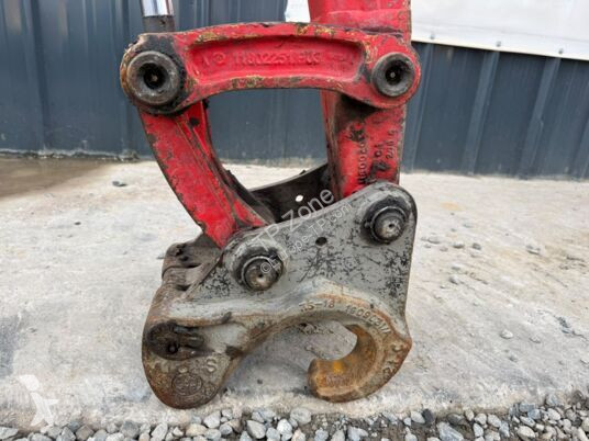 Escavadora Volvo ECR25D