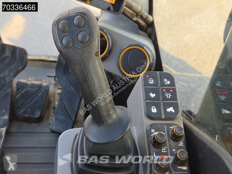 Graafmachine JCB 140X L SV