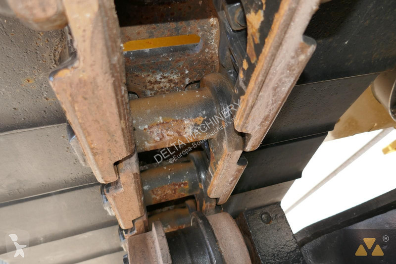 Graafmachine Caterpillar 335F LCR