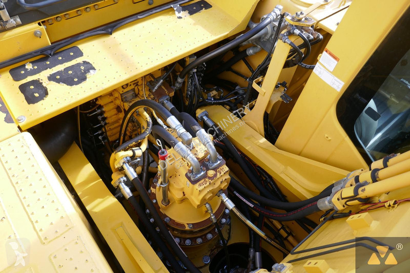 Skovl Komatsu PC490LC-11