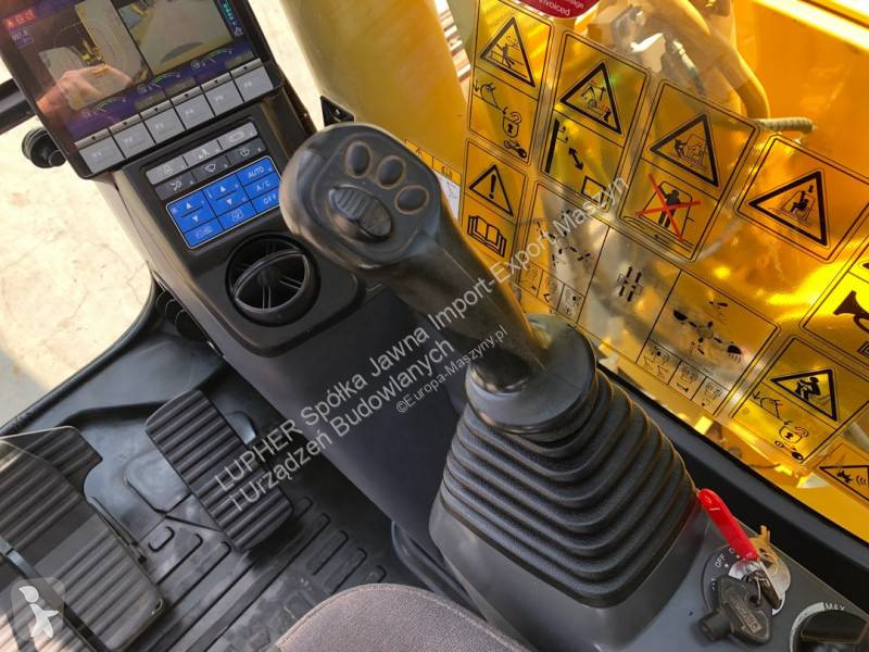 Excavator Komatsu PC210LC-11