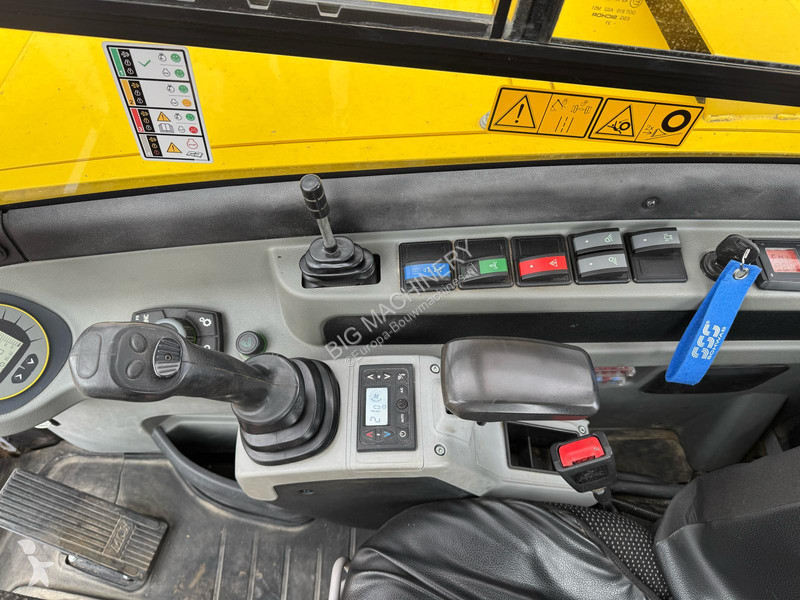 Escavadora Wacker Neuson EW100 E06-03