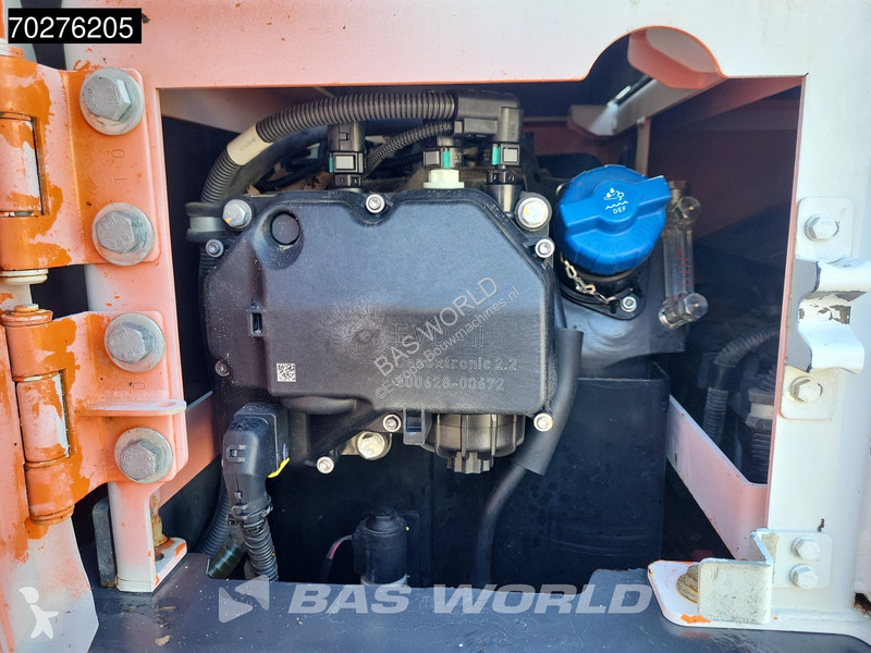 Escavatore Doosan -5 BLADE + OUTRIGGERS